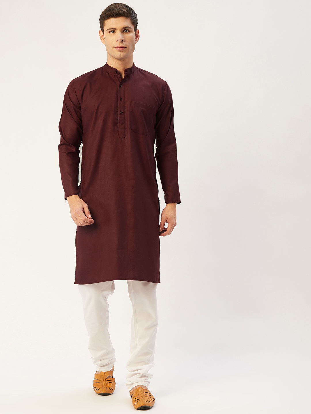 

Jompers Men Maroon & Off-White Solid Pure Cotton Kurta with Churidar