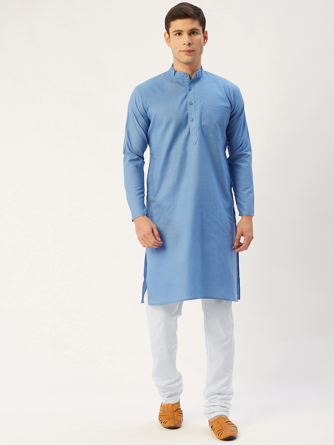 

Jompers Men Blue & White Solid Cotton Kurta with Churidar