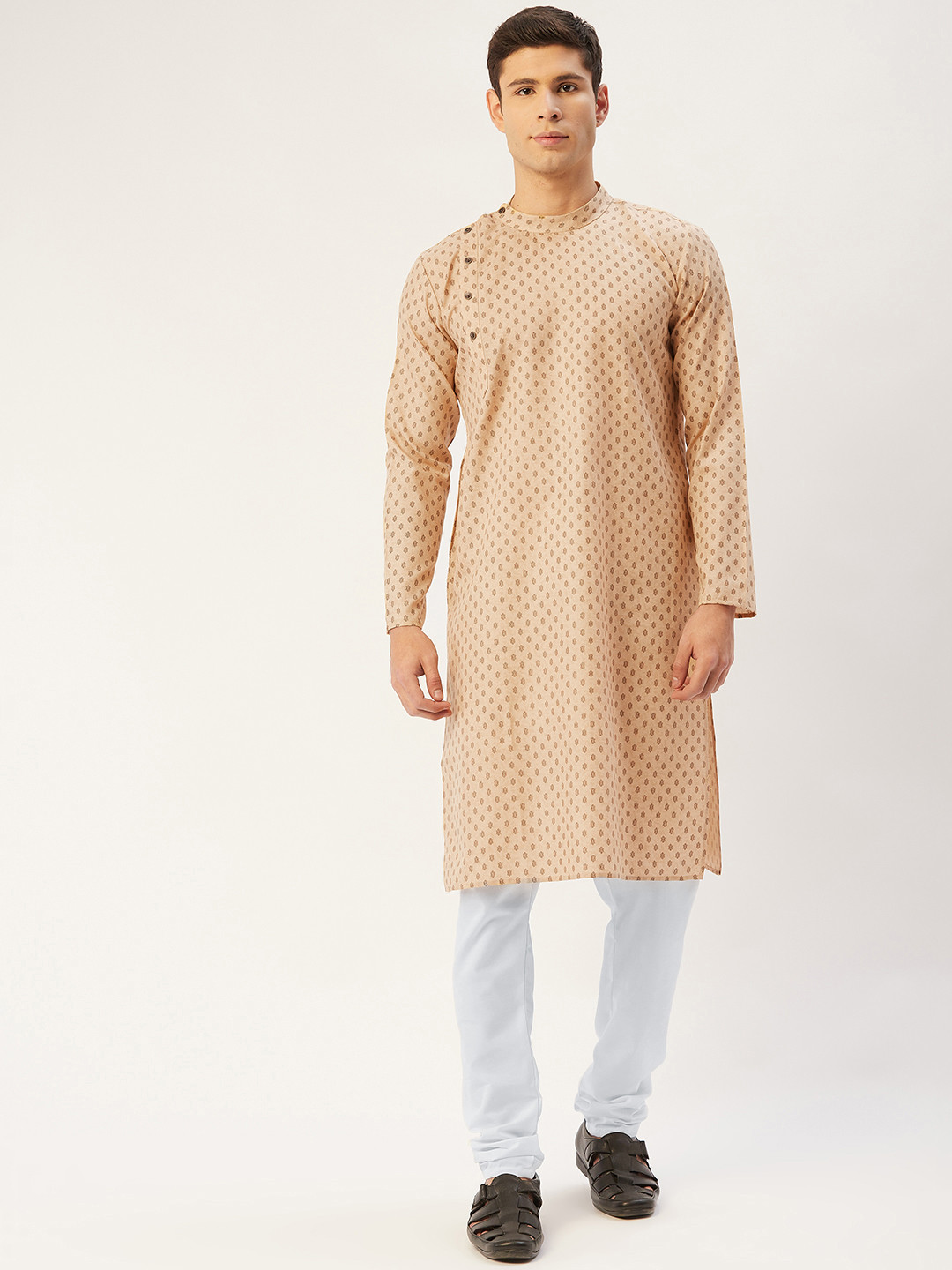 

Jompers Men Beige & Brown Ethnic Motifs Print Regular Kurta with Churidar