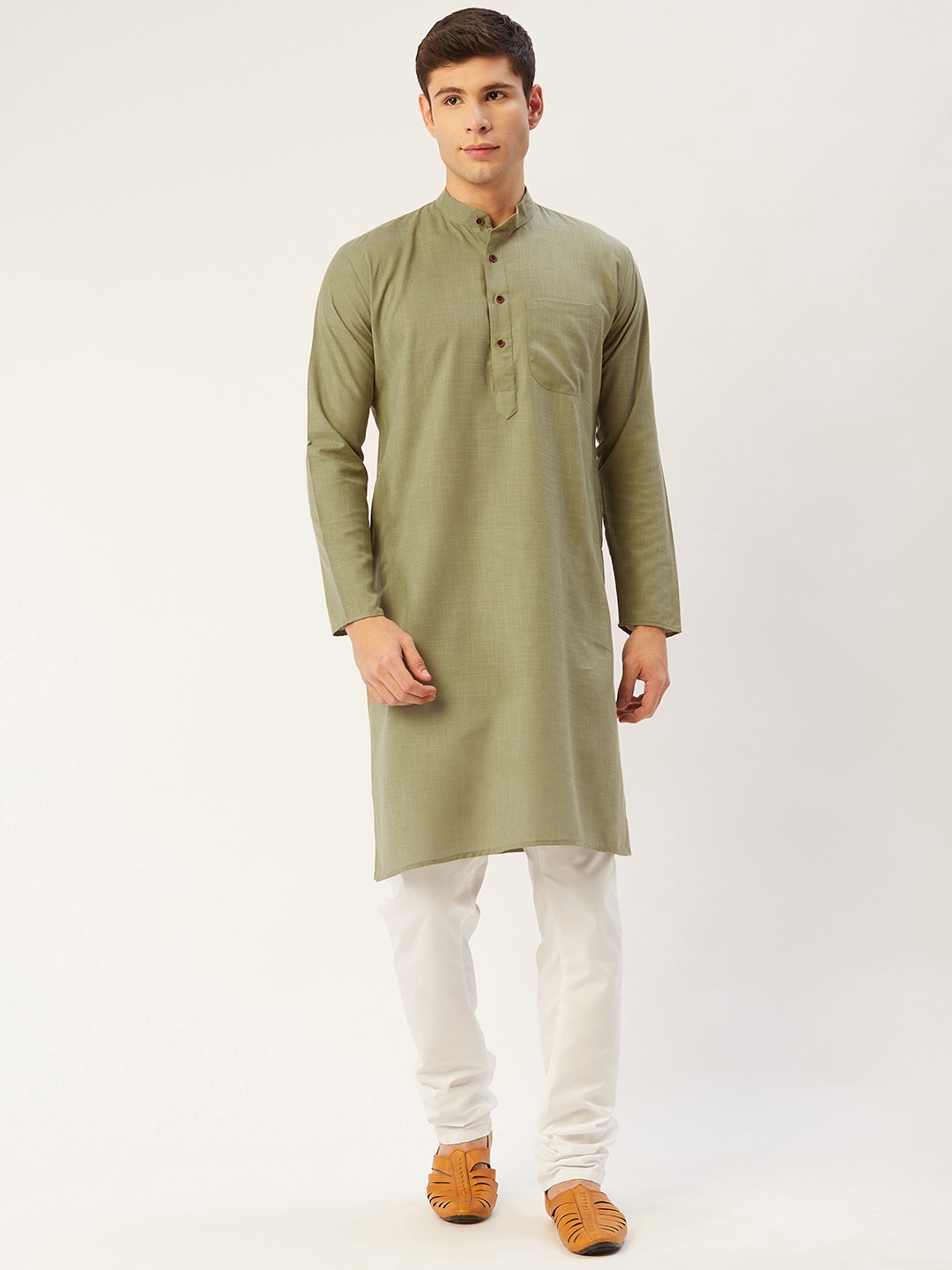 

Jompers Men Pista Green Solid Regular Pure Cotton Pocket Kurta with Churidar