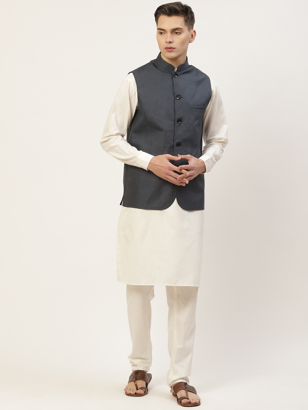 

Jompers Men Teal Blue Kurta & Churidar with Nehru Jacket