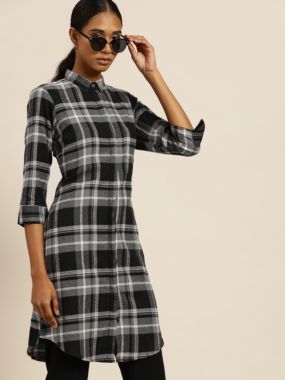 

Hancock Women Grey & Black Pure Cotton Tartan Checks Checked Casual Longline Shirt