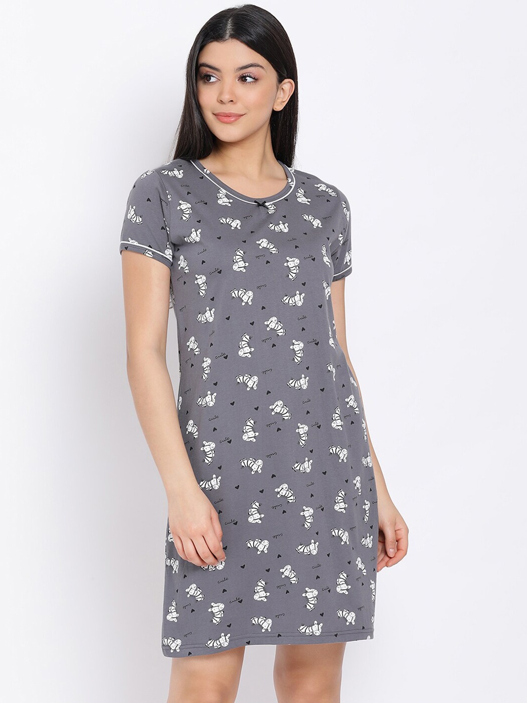 

Kanvin Grey Printed T-Shirt Nightdress