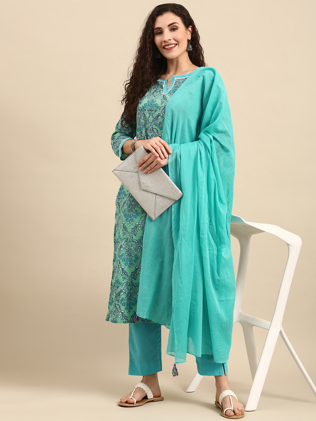

Janasya Women Sea Green Pure Cotton Floral Printed Kurta Set With Dupatta