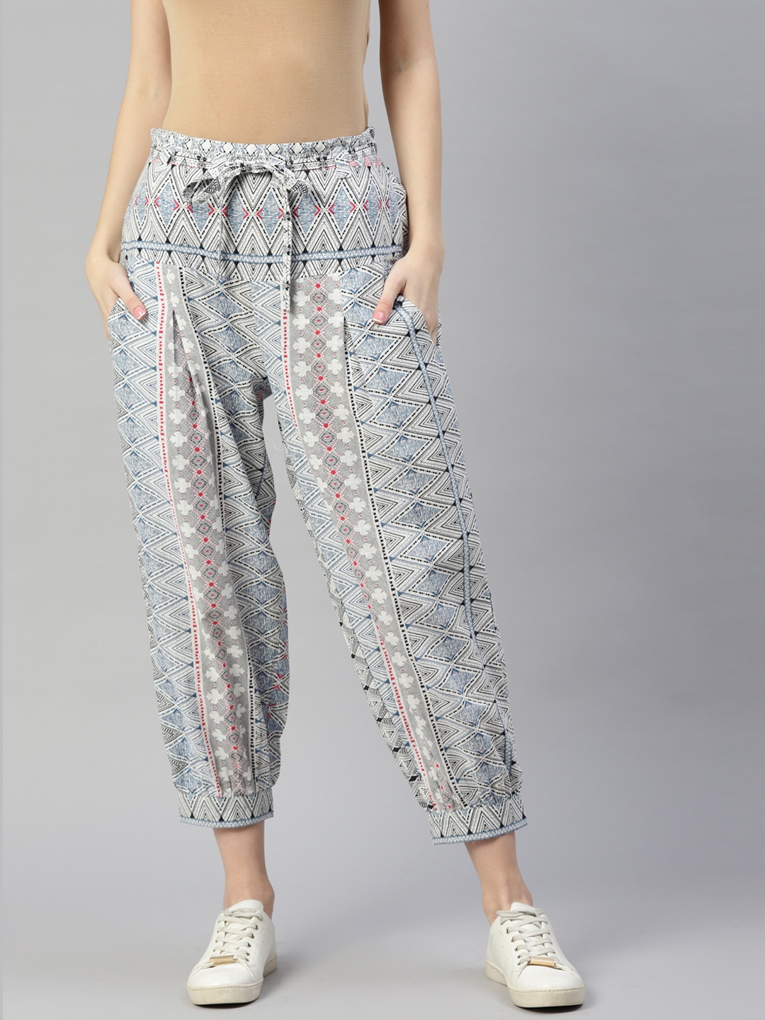 

Ayaany Women Multicoloured Printed Cropped Harem Pants, Multi