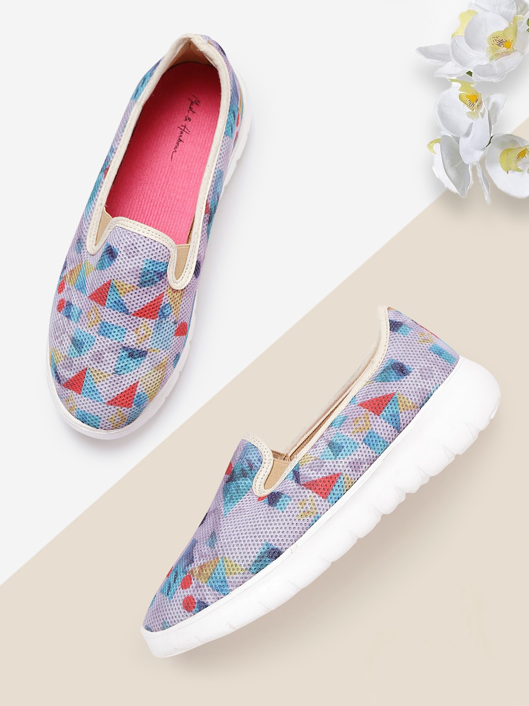 

Mast & Harbour Women Lavender & Blue Printed Slip-On Sneakers