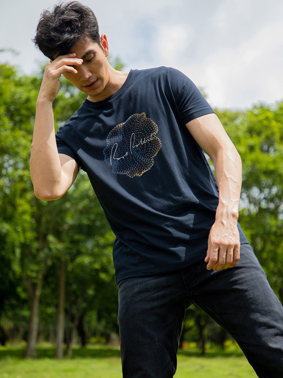 

RARE RABBIT Men Arian Printed Pure Cotton Slim Fit T-Shirt, Black