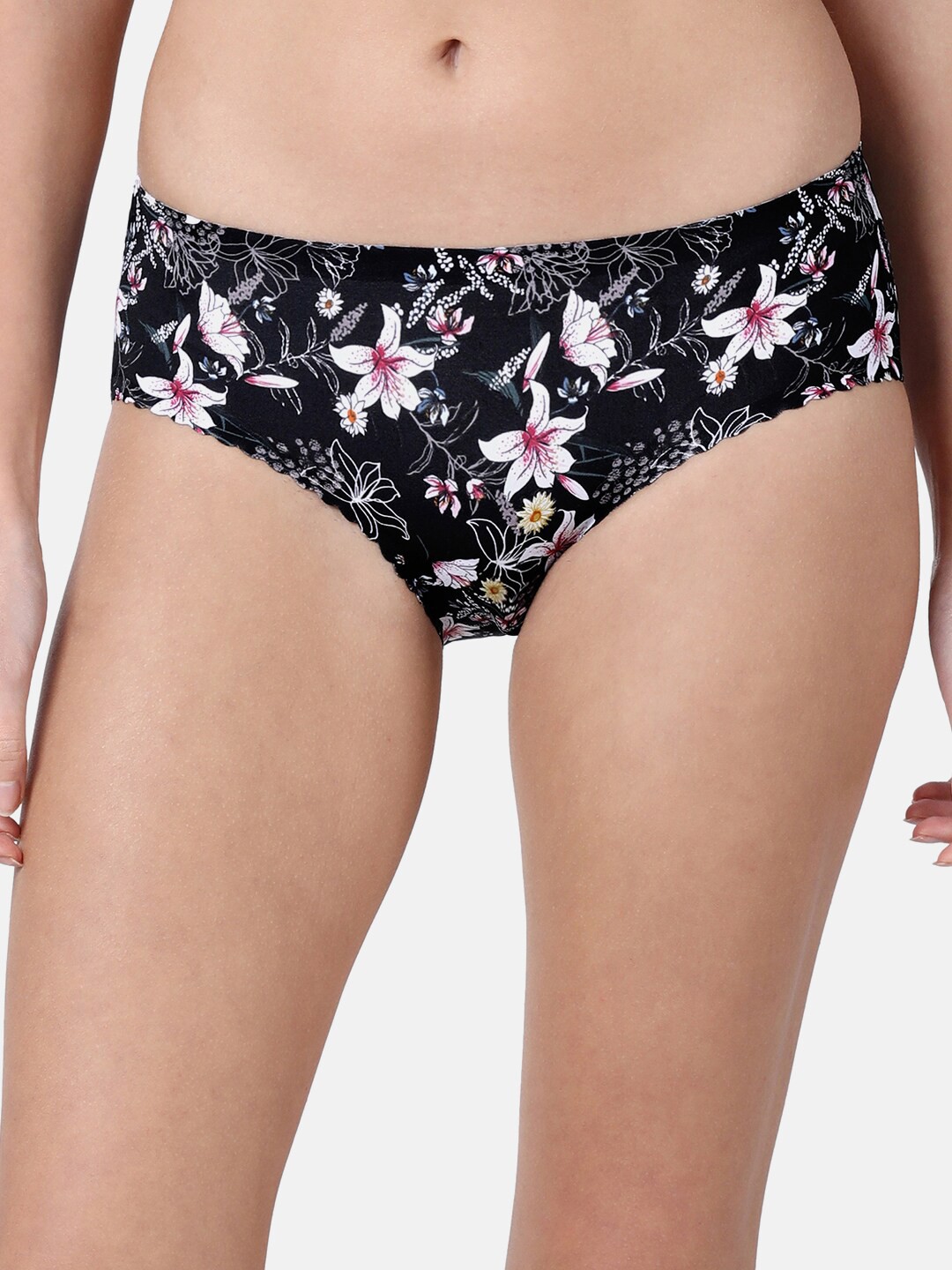 

Enamor Women Black & White Printed Basic Briefs