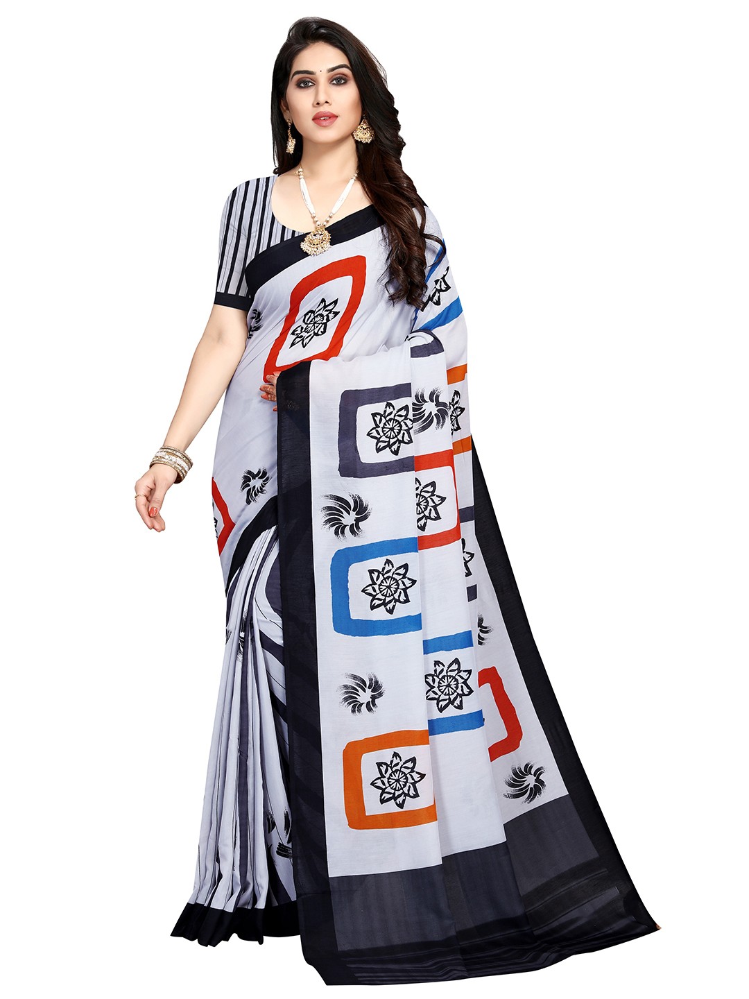 

Nimayaa Off White & Blue Ethnic Motifs Printed Saree