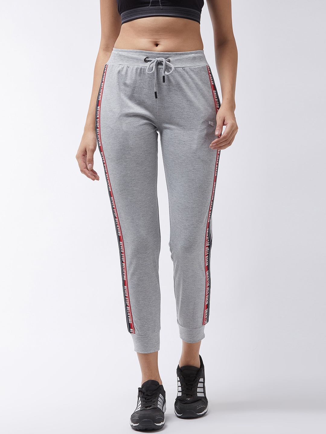 

Modeve Women Grey Melange Solid Cotton Joggers