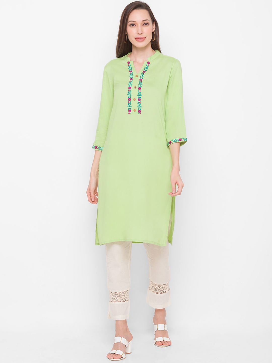 

Globus Women Green Embroidered Kurta
