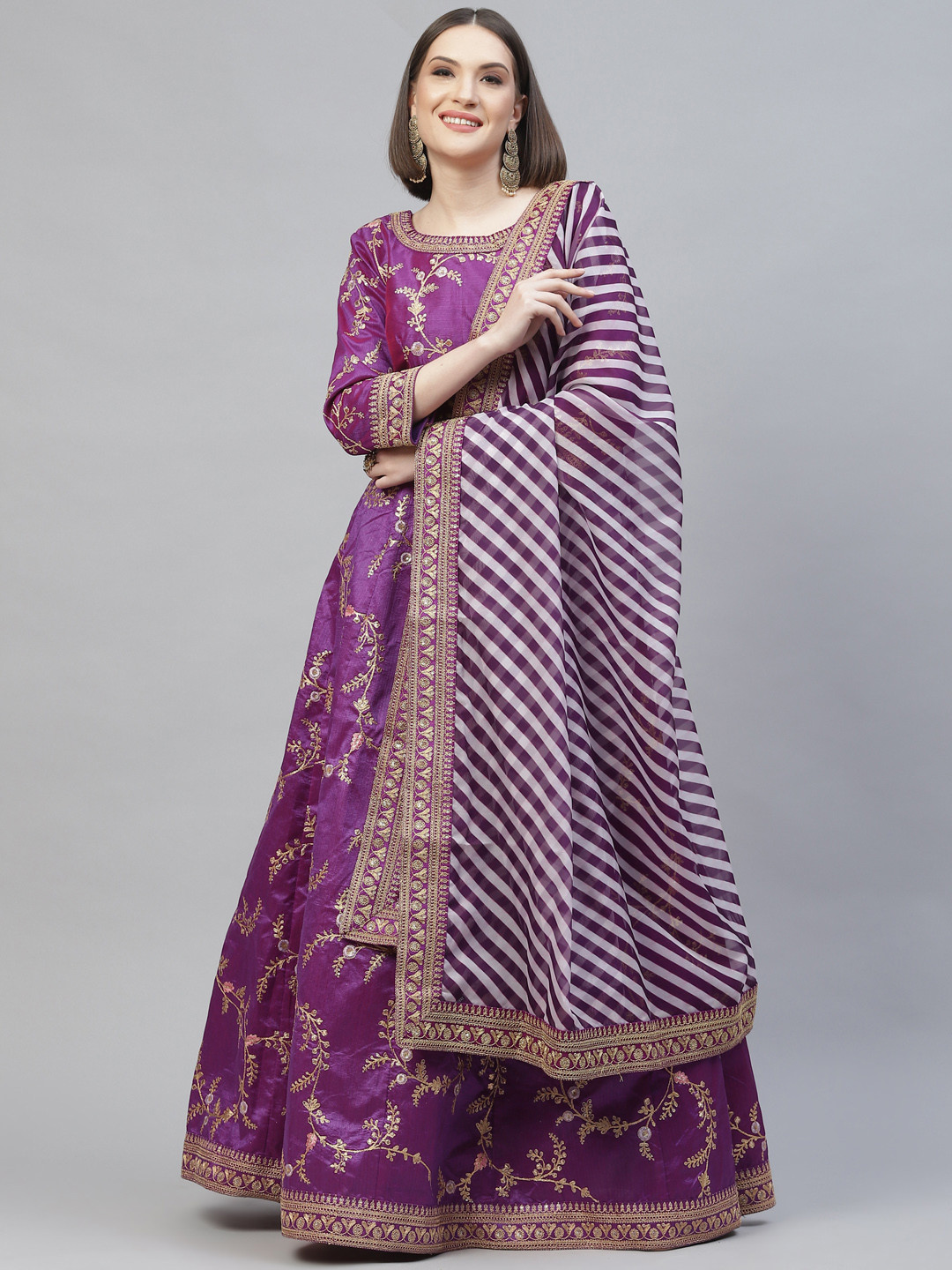 

Readiprint Fashions Purple & Gold-Toned Embroidered Sequinned Semi-Stitched Lehenga & Unstitched Blouse With