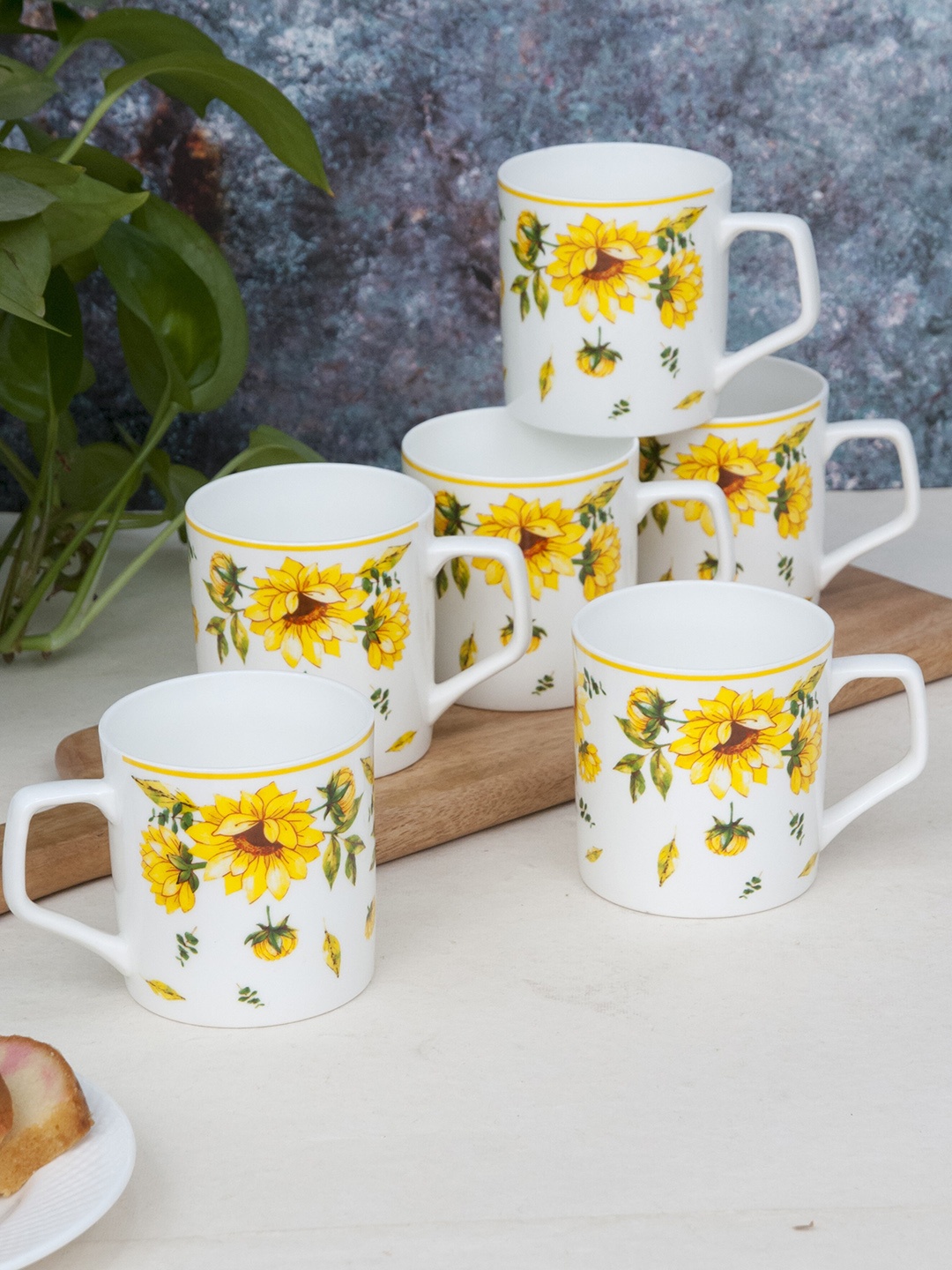 

CLAY CRAFT Yellow & White Set Of 6 Floral Printed Ceramic Glossy Cups