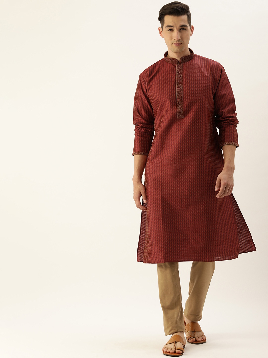 

SREEMANT Men Maroon Woven Design Embroidered Detail Handloom Kurta