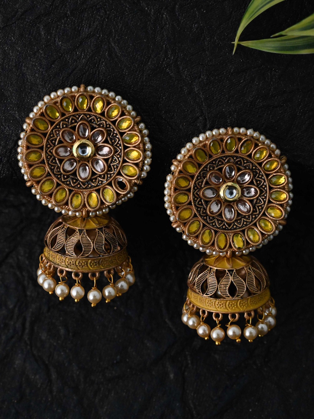 

justpeachy Yellow Gold-Plated Studded Classic Jhumkas Earrings