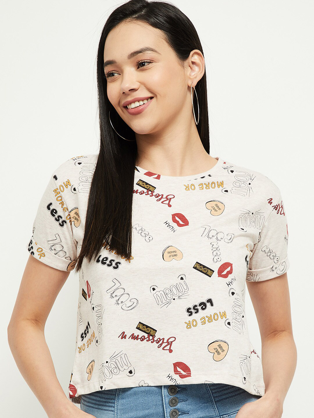 

max Women Beige Printed T-shirt