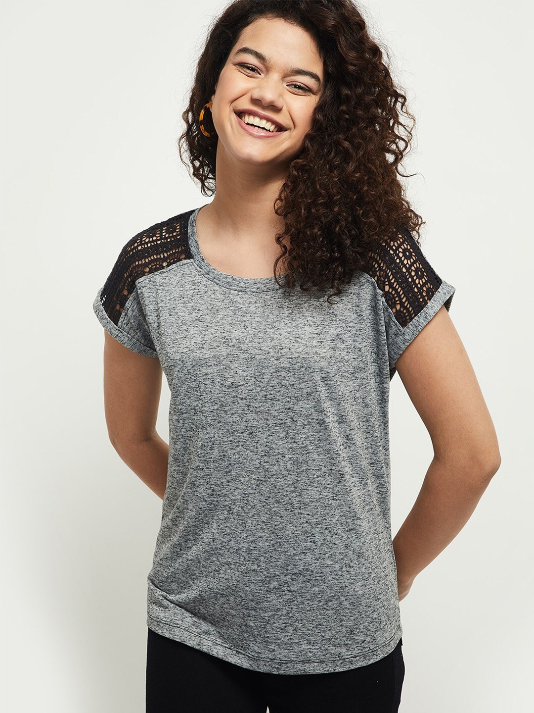 

max Women Grey Extended Sleeves Cut Outs T-shirt