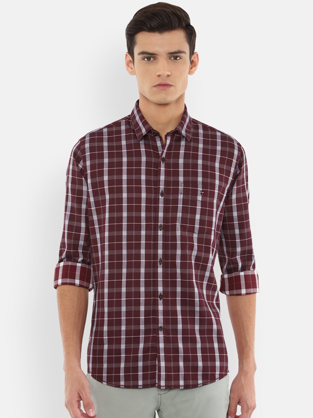 

Louis Philippe Sport Men Maroon Slim Fit Checked Casual Shirt
