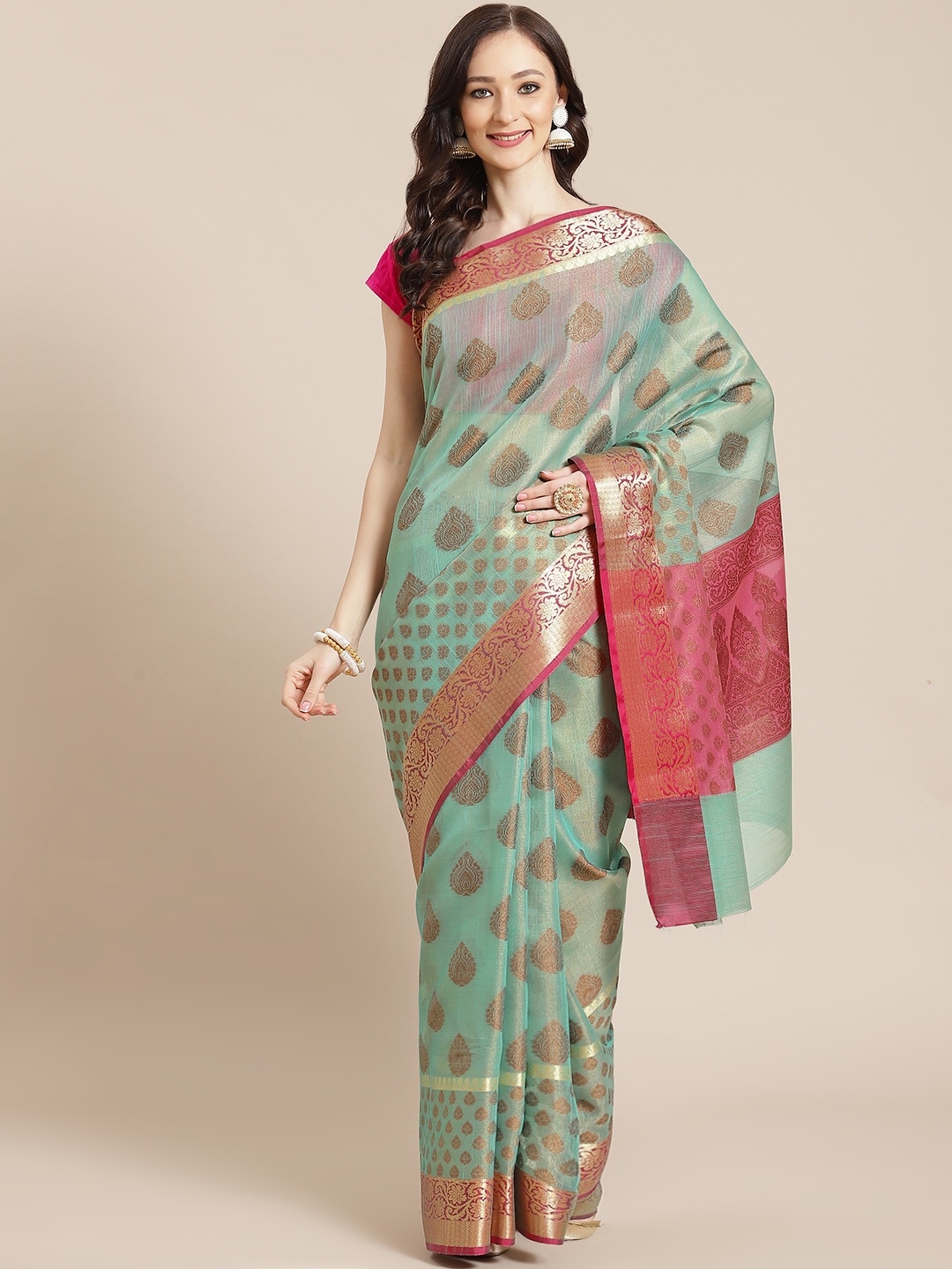 

Banarasi Style Women Green & Red Ethnic Motifs Banarasi Saree