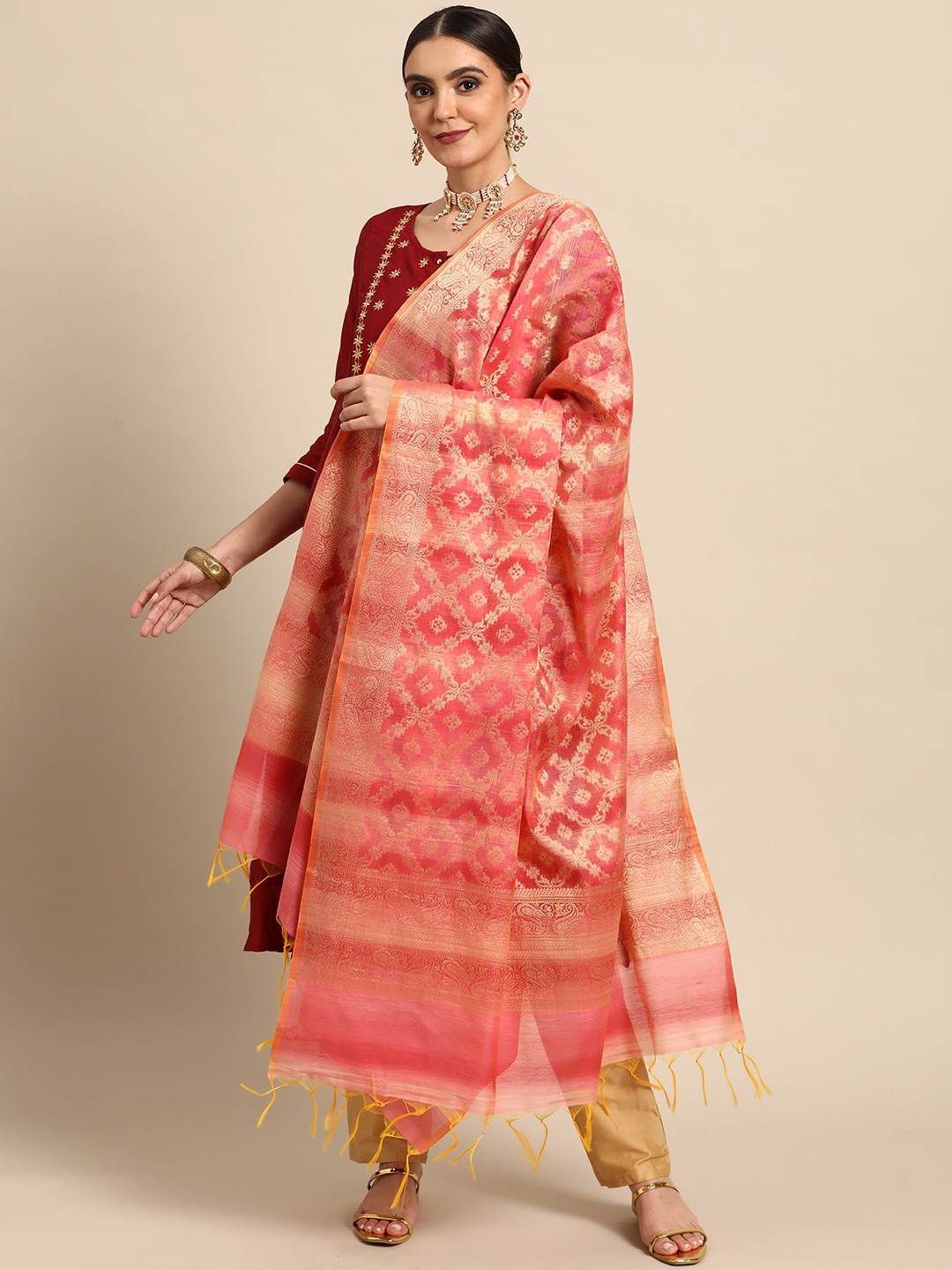 

Banarasi Style Pink Woven Design Cotton Silk Dupatta with Zari