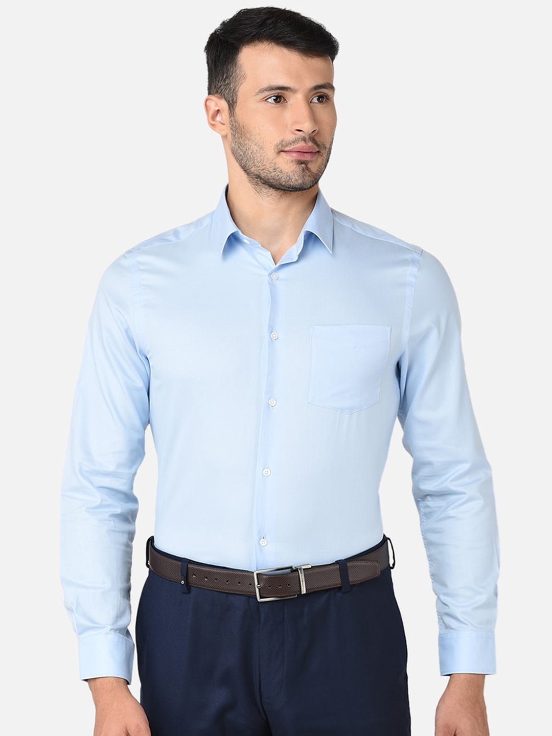 

J Hampstead Men Blue Classic Formal Shirt