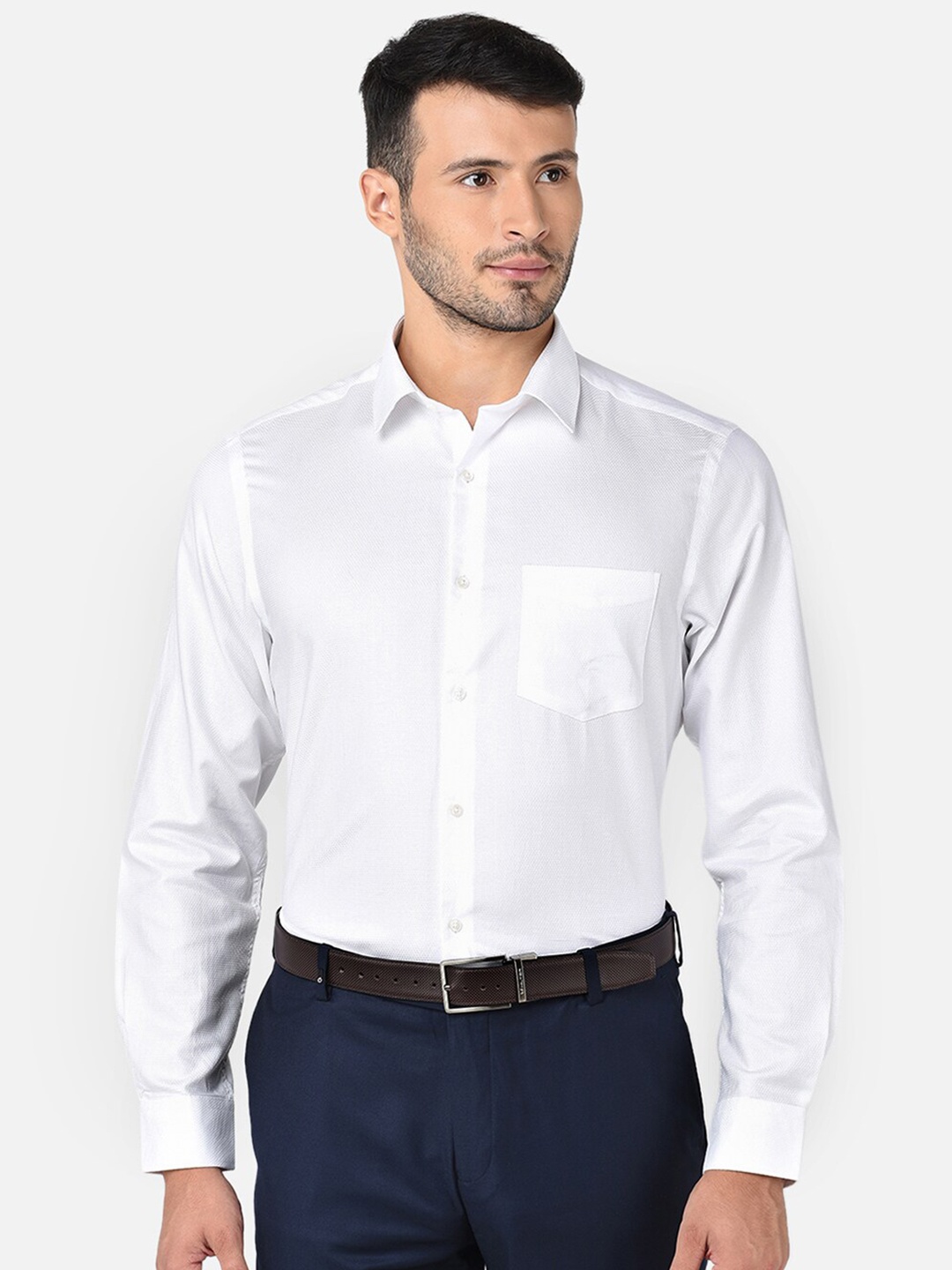 

J Hampstead Men White Classic Formal Shirt