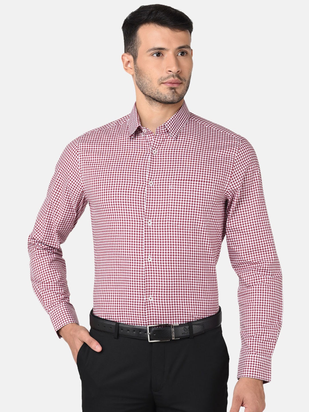 

J Hampstead Men Maroon & White Classic Checked Formal Shirt