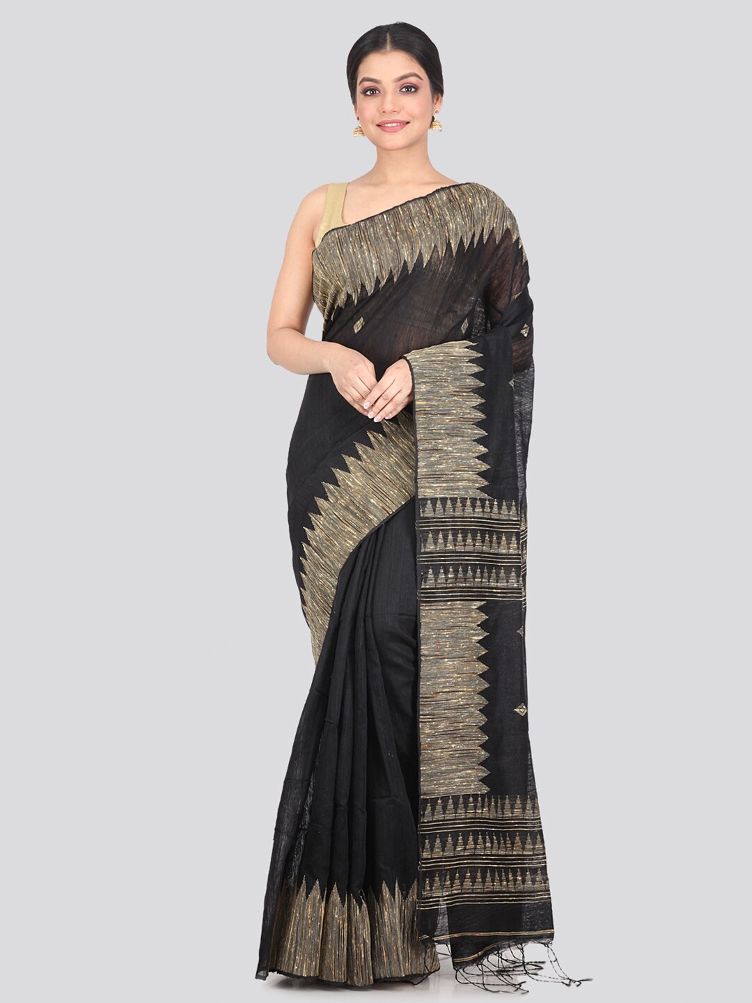 

PinkLoom Black & Beige Woven Design Saree