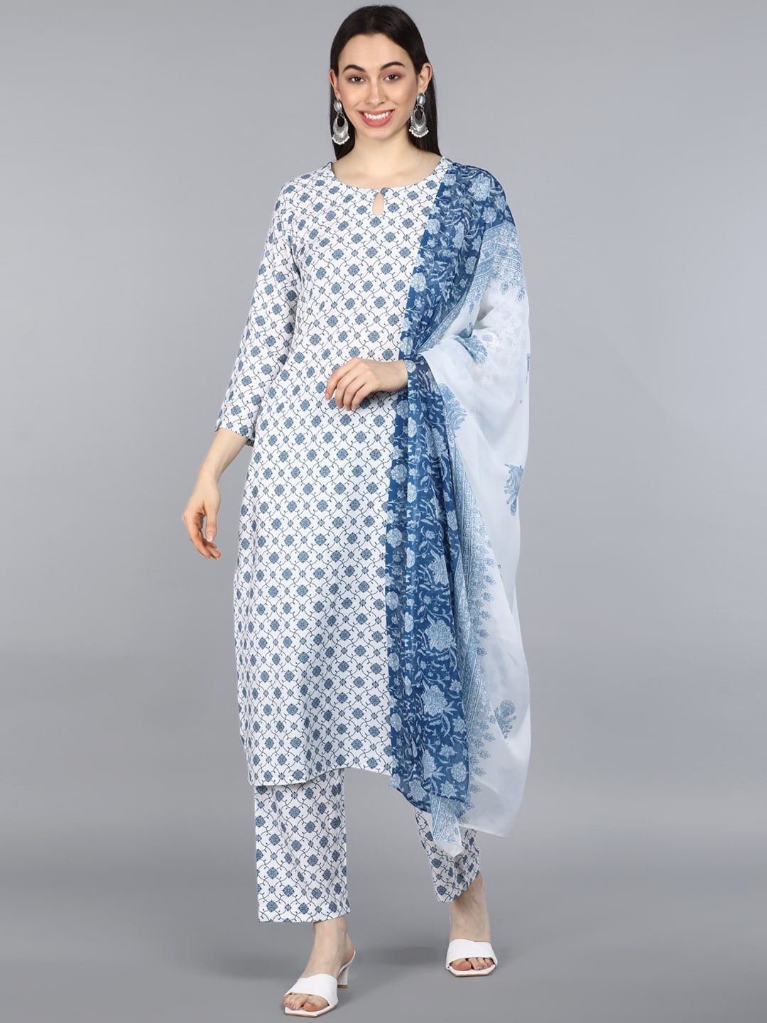 

AHIKA Women White Ethnic Motifs Printed Kurta with Trousers & With Dupatta