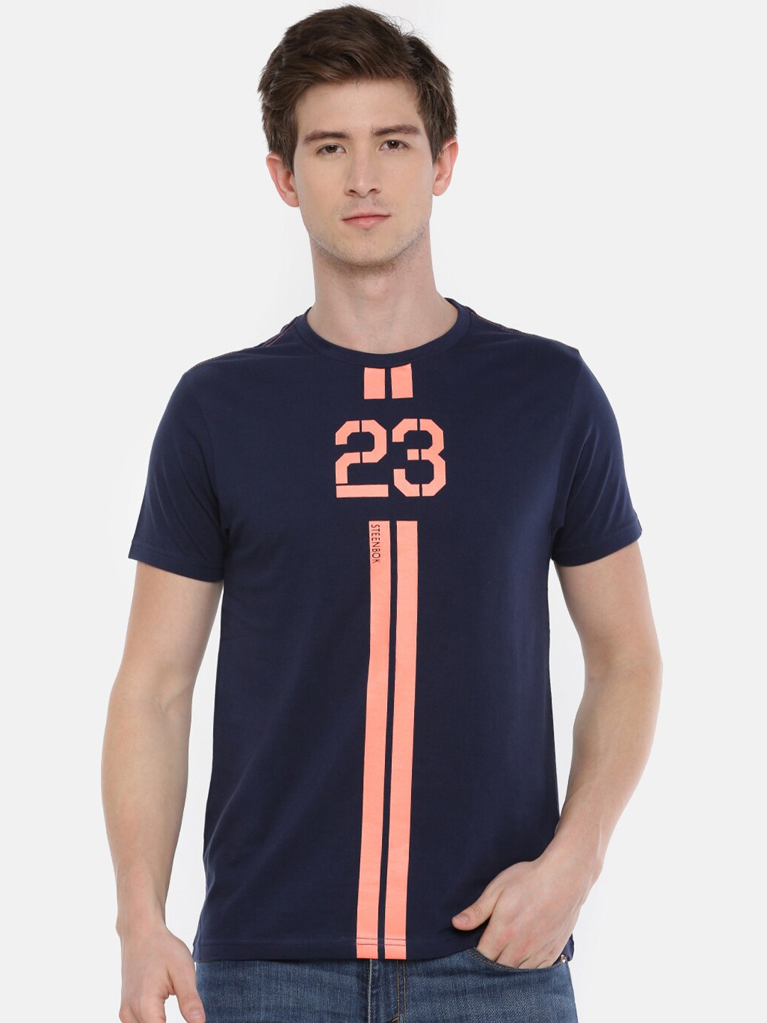 

Steenbok Men Navy Blue Typography Striped Pure Cotton Slim Fit T-shirt