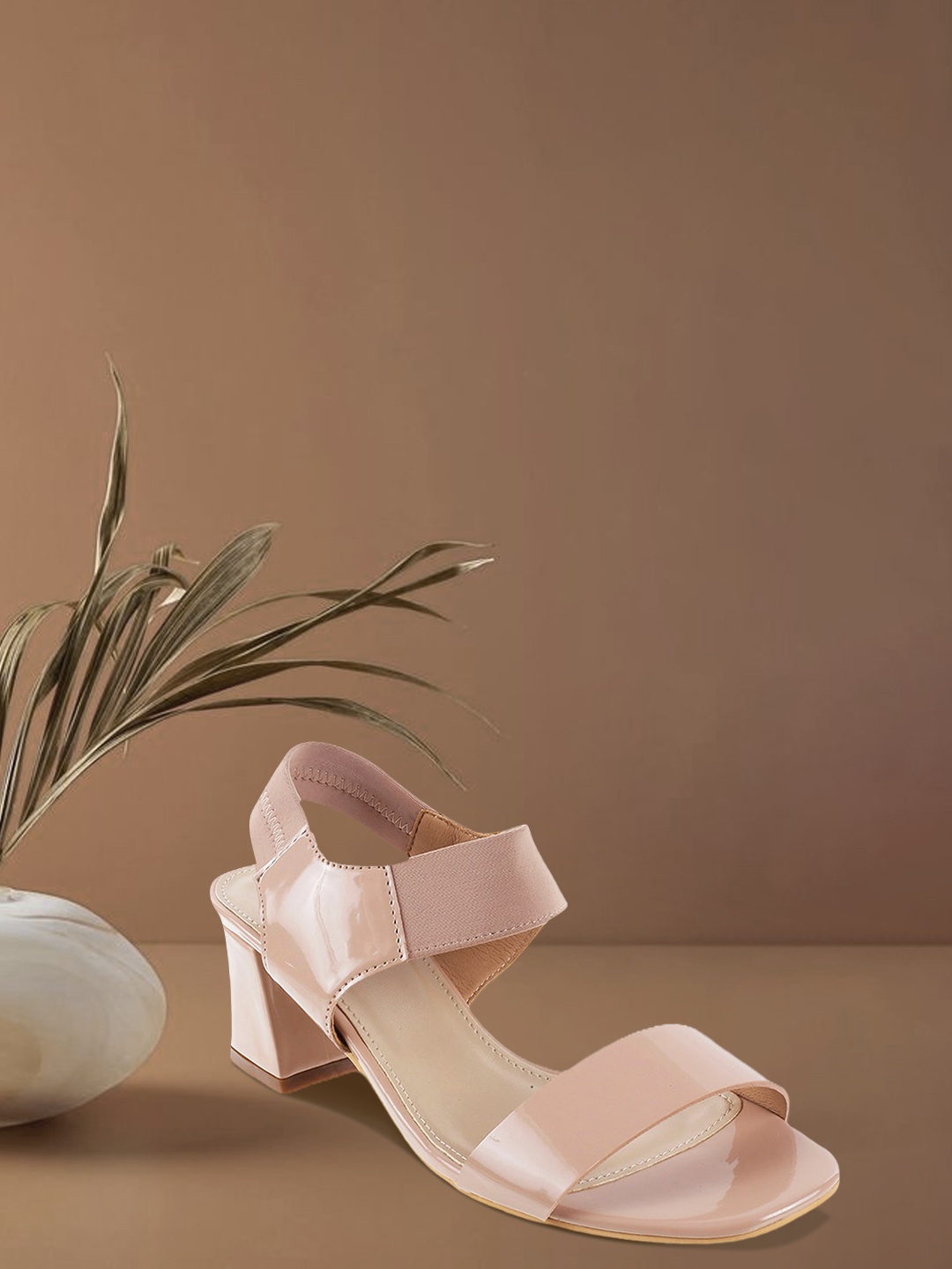

Metro Nude Block Heel