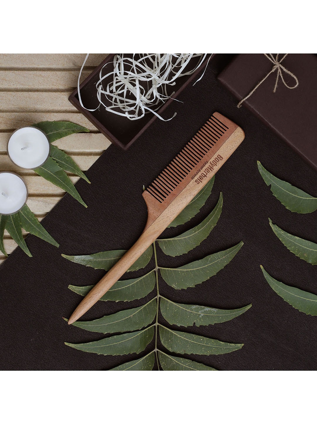 

BodyHerbals Brown Dressing Comb, Tail Comb Handle