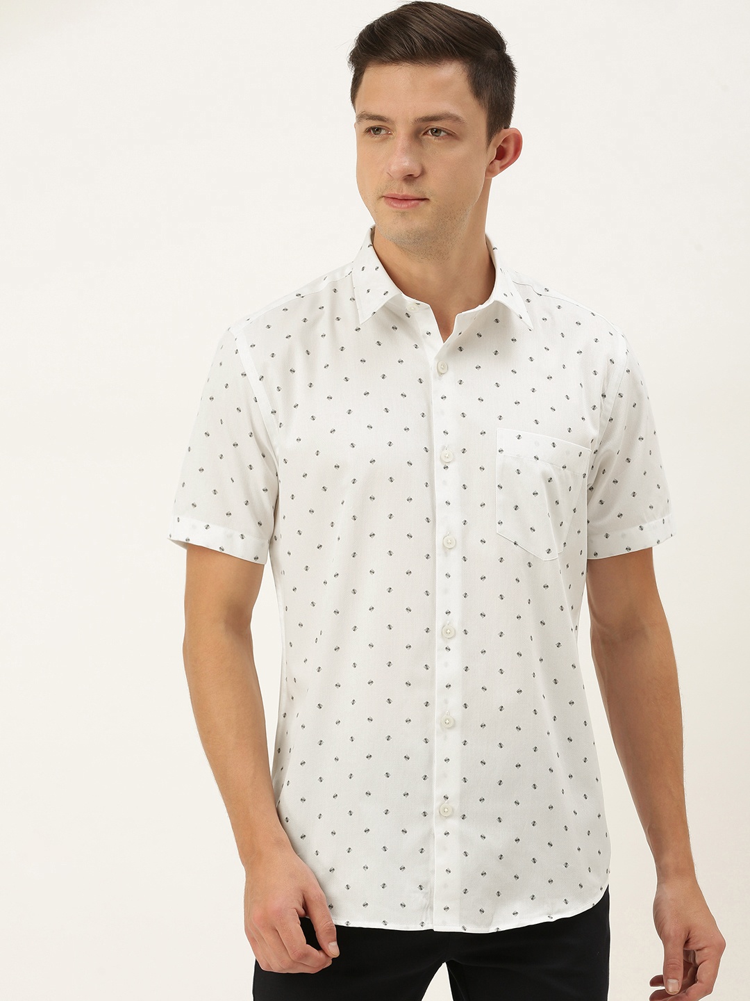 

Burnt Umber Men White Pure Cotton Standard Slim Fit Printed Casual Shirt