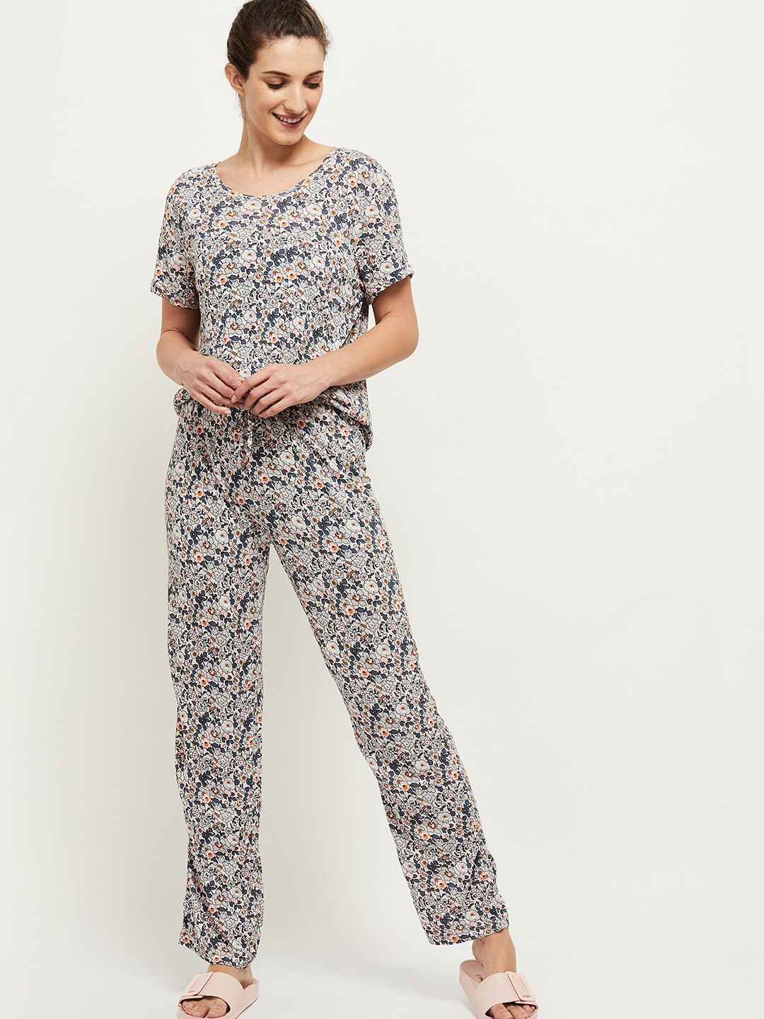 

max Women White & Grey Floral Printed Night suit
