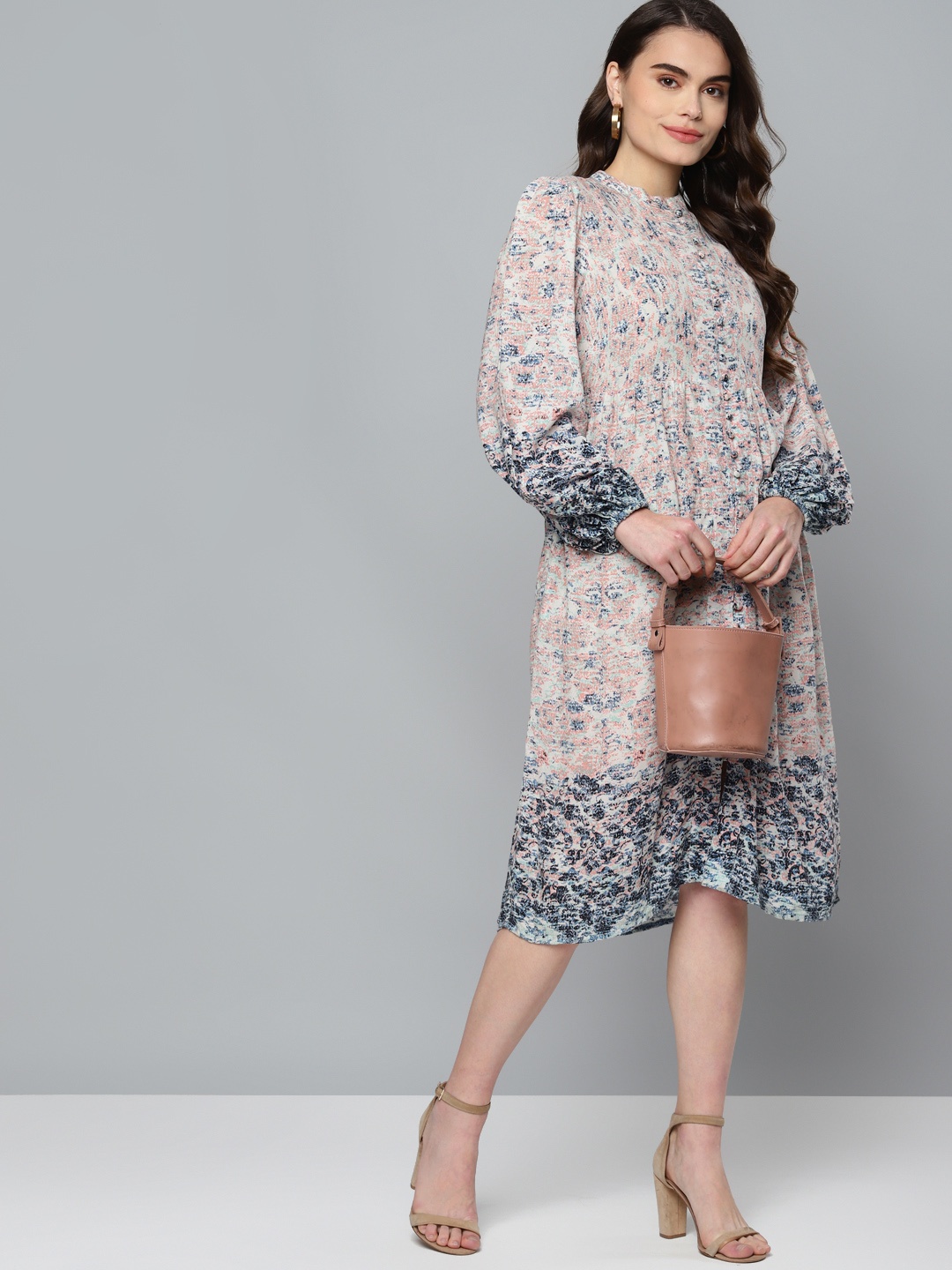 

Femella Blue & Pink Printed Puff Sleeves Midi Dress