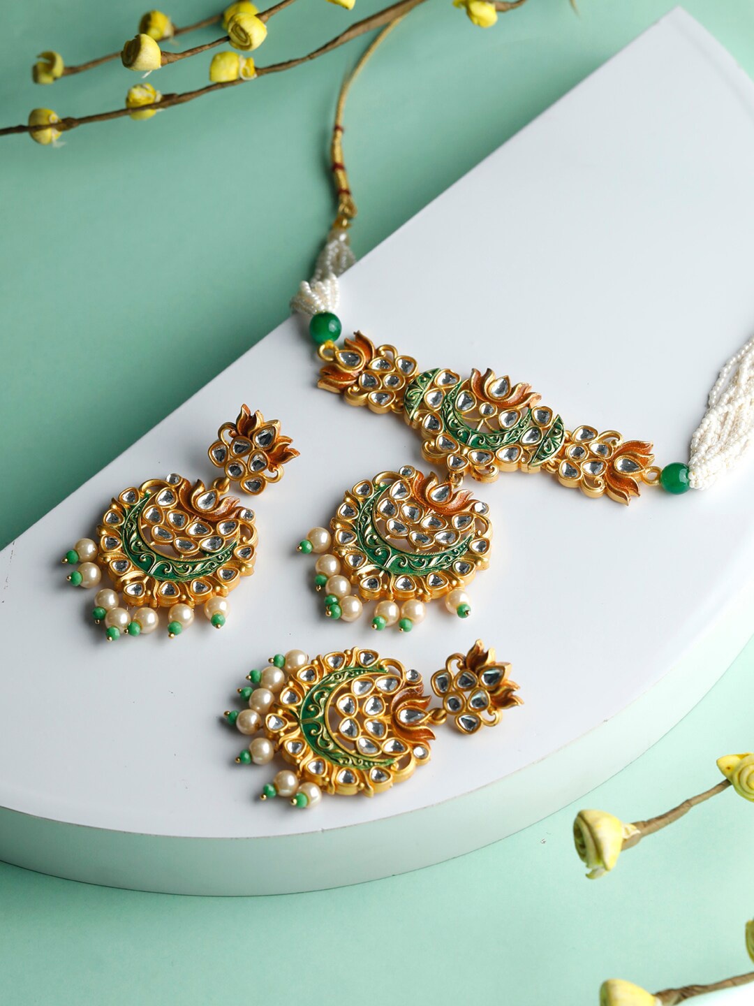 

Priyaasi Gold-Plated White & Green Kundan-Studded & Beaded Meenakari Jewellery Set