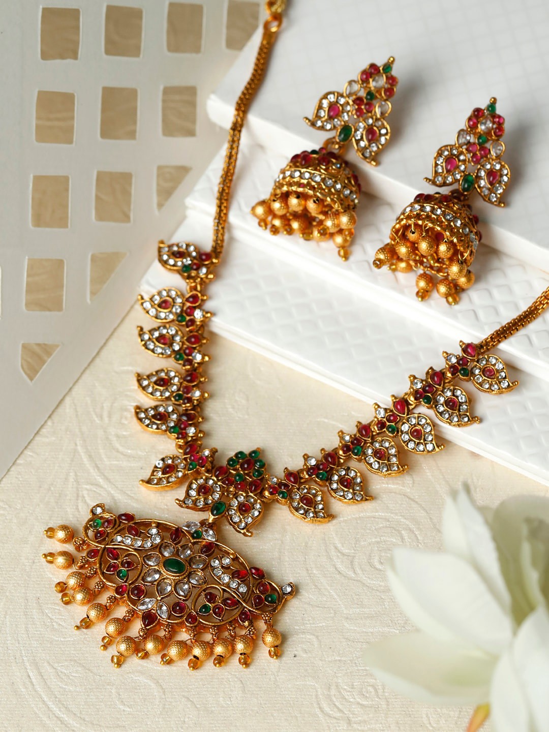 

Priyaasi Gold-Plated Red & Green Stone-Studded Beaded Jewellery Set