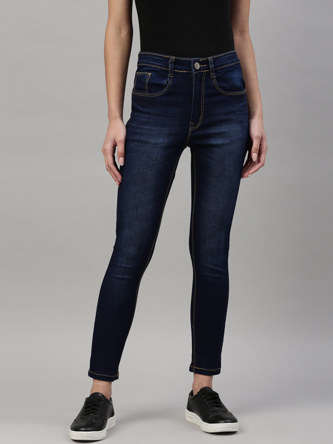 

ZHEIA Women Blue Skinny Fit Light Fade Stretchable Jeans