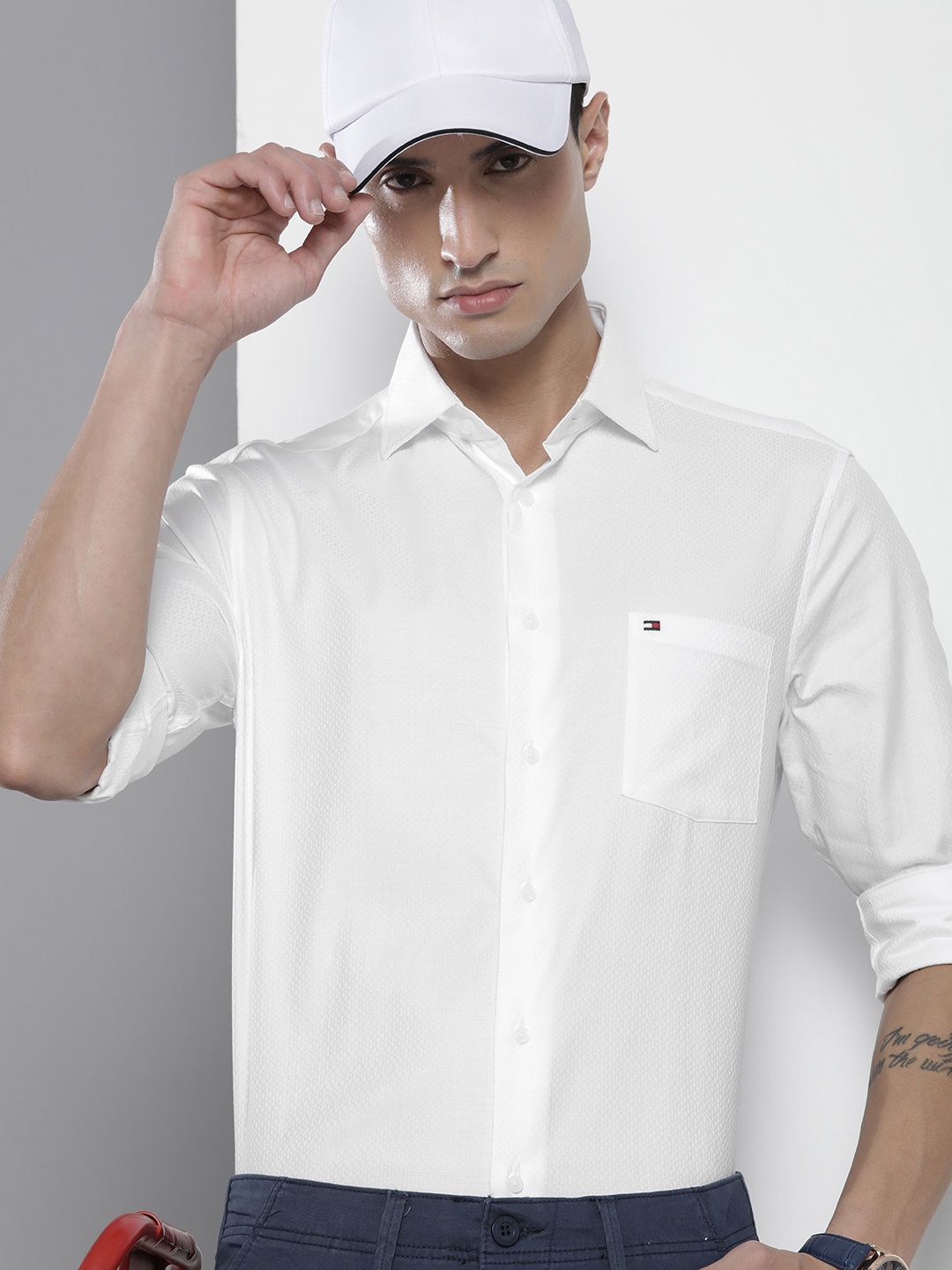 

Tommy Hilfiger Men Pure Cotton Textured Casual Shirt, White
