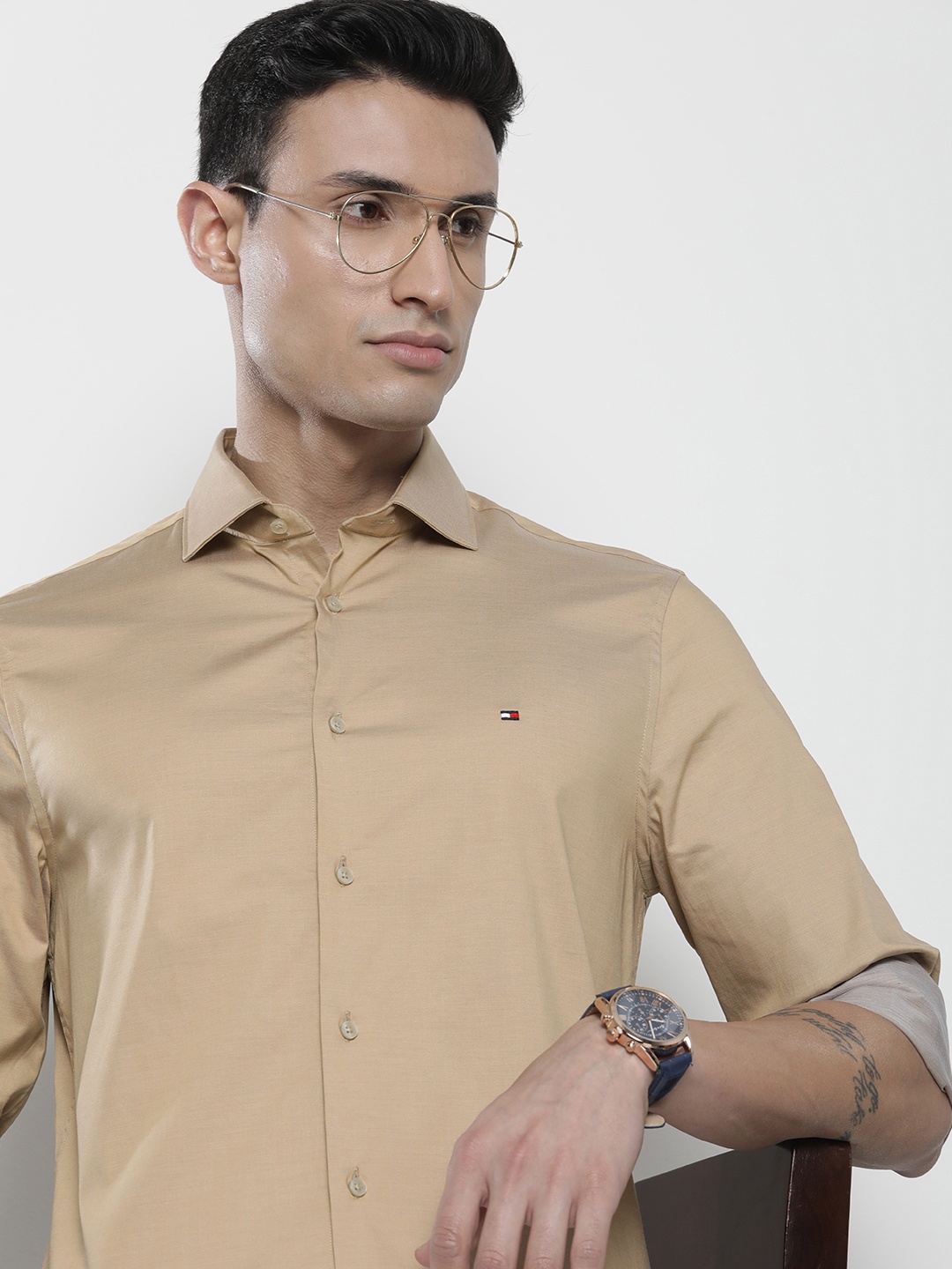 

Tommy Hilfiger Men Twill Slim Fit Smart Casual Shirt, Tan