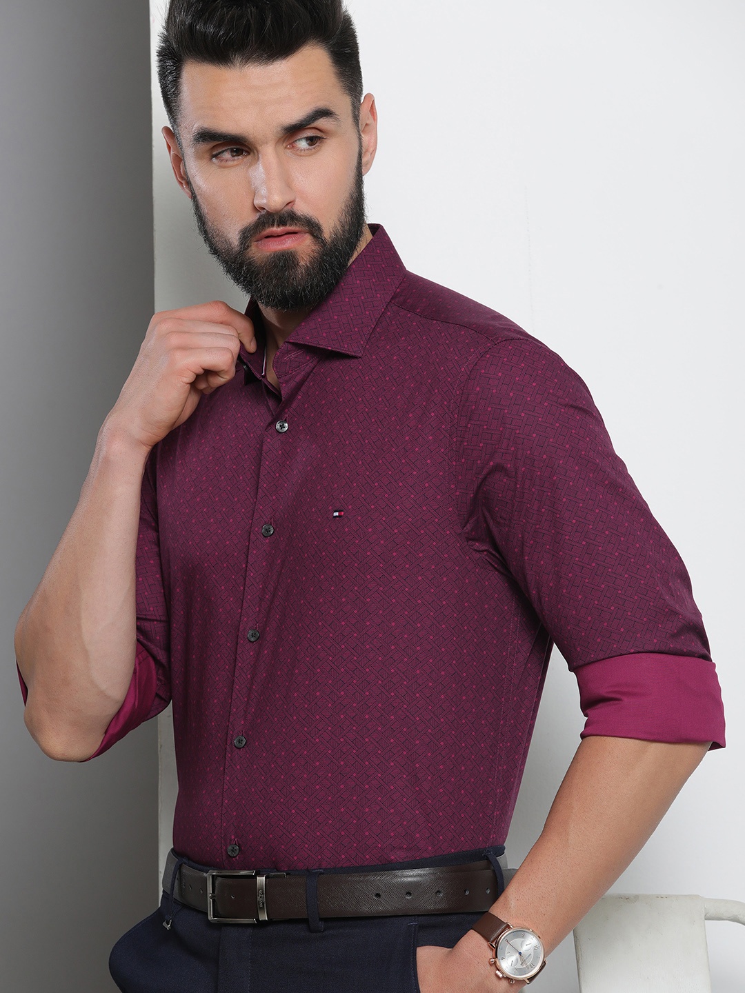 

Tommy Hilfiger Men Slim Fit Printed Formal Shirt, Burgundy
