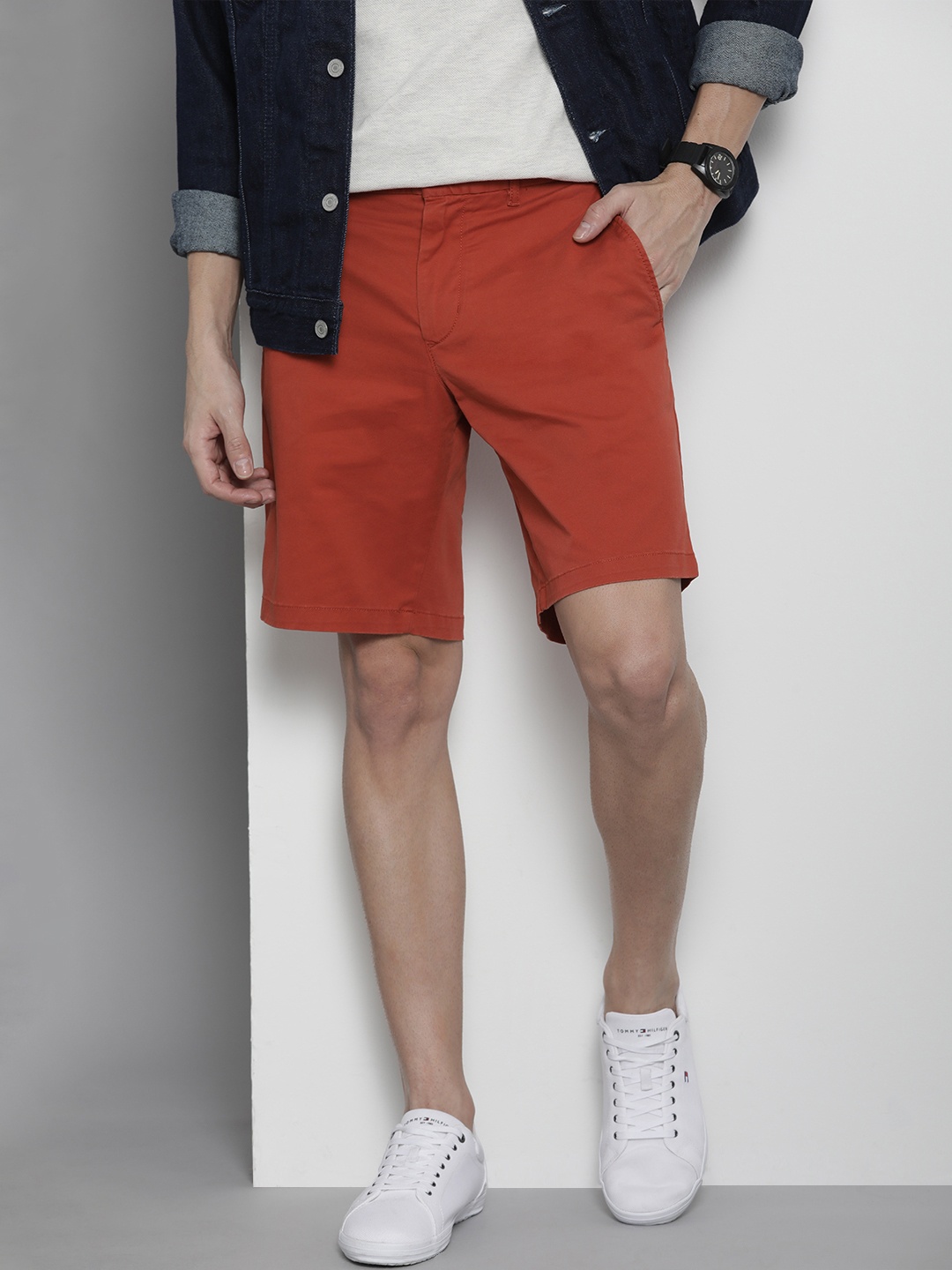 

Tommy Hilfiger Men Solid Shorts, Red