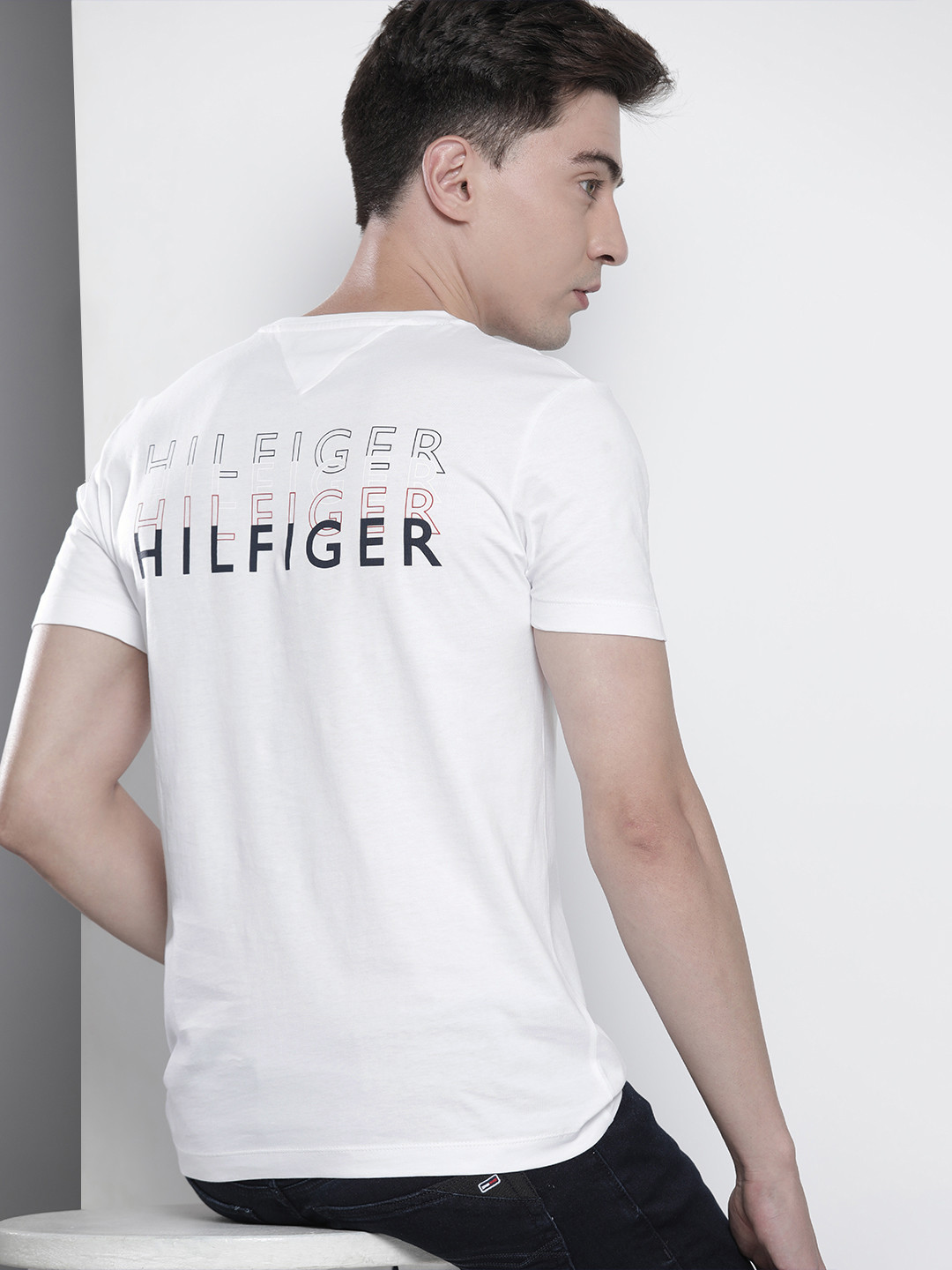 

Tommy Hilfiger Men White Brand Logo Printed Organic Cotton T-shirt