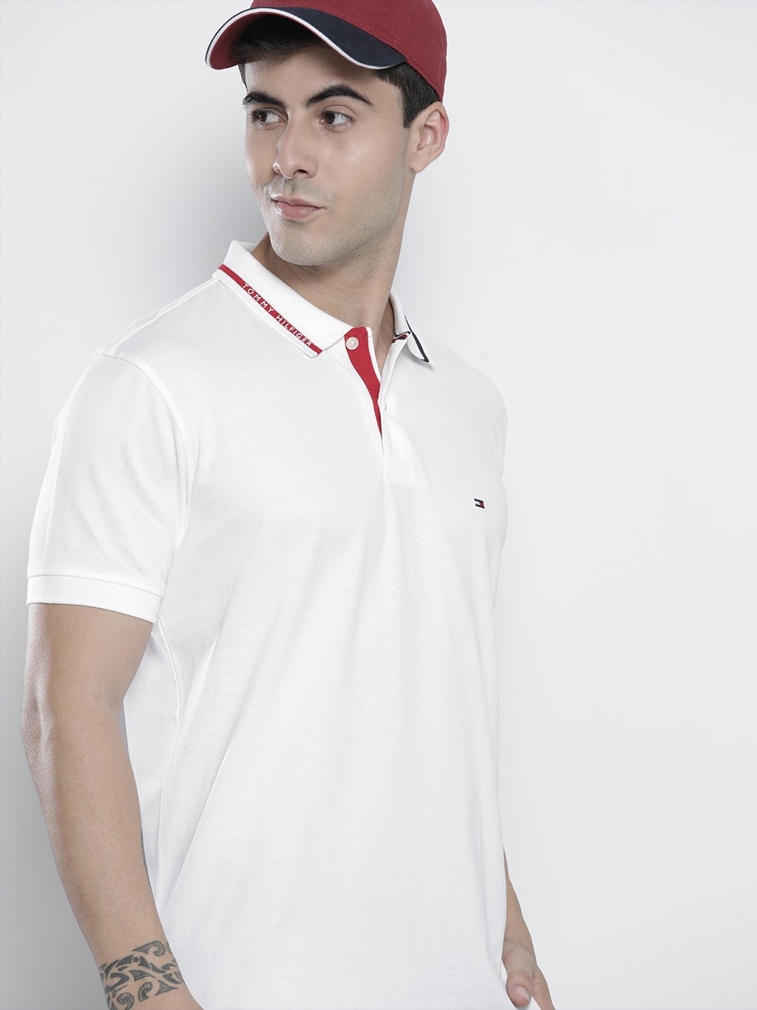 

Tommy Hilfiger Men White Polo Collar Organic Cotton T-shirt