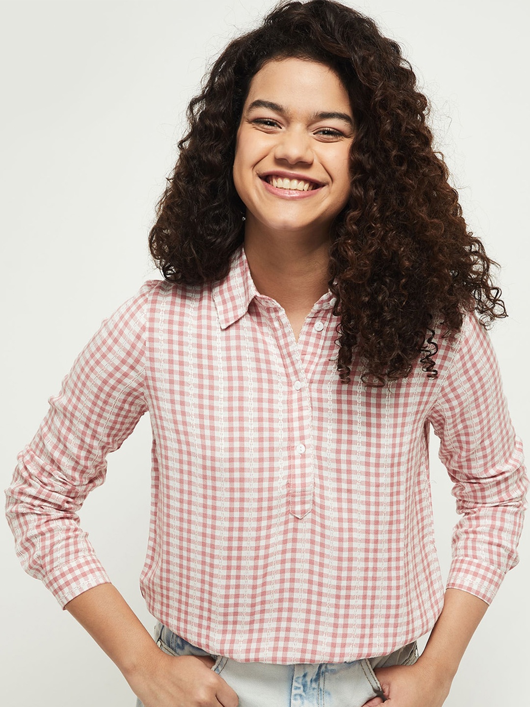 

max Pink & Off-White Checked Shirt Style Top