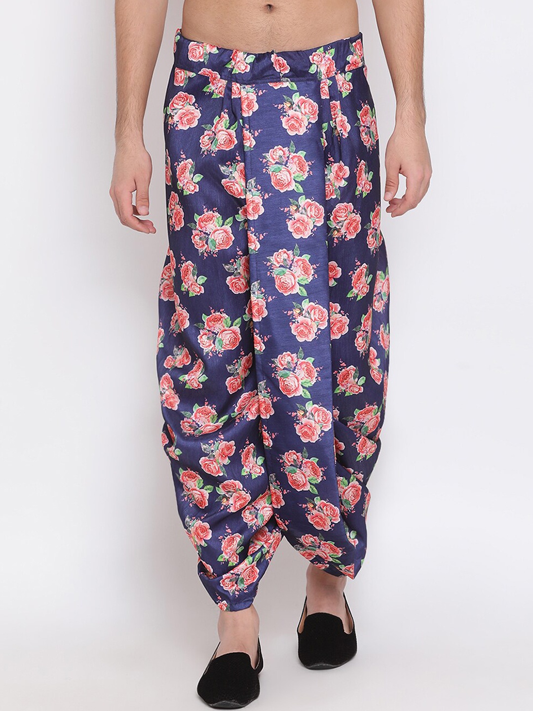 

VASTRAMAY Men Blue & Pink Floral Printed Dhoti
