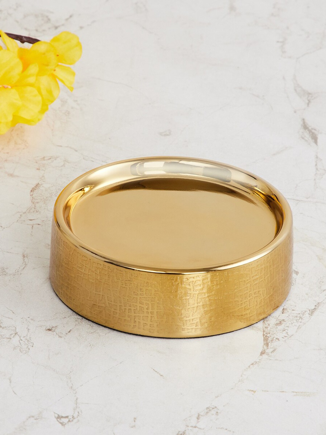

Home Centre Gold-Toned Textured Metal Soap Dish
