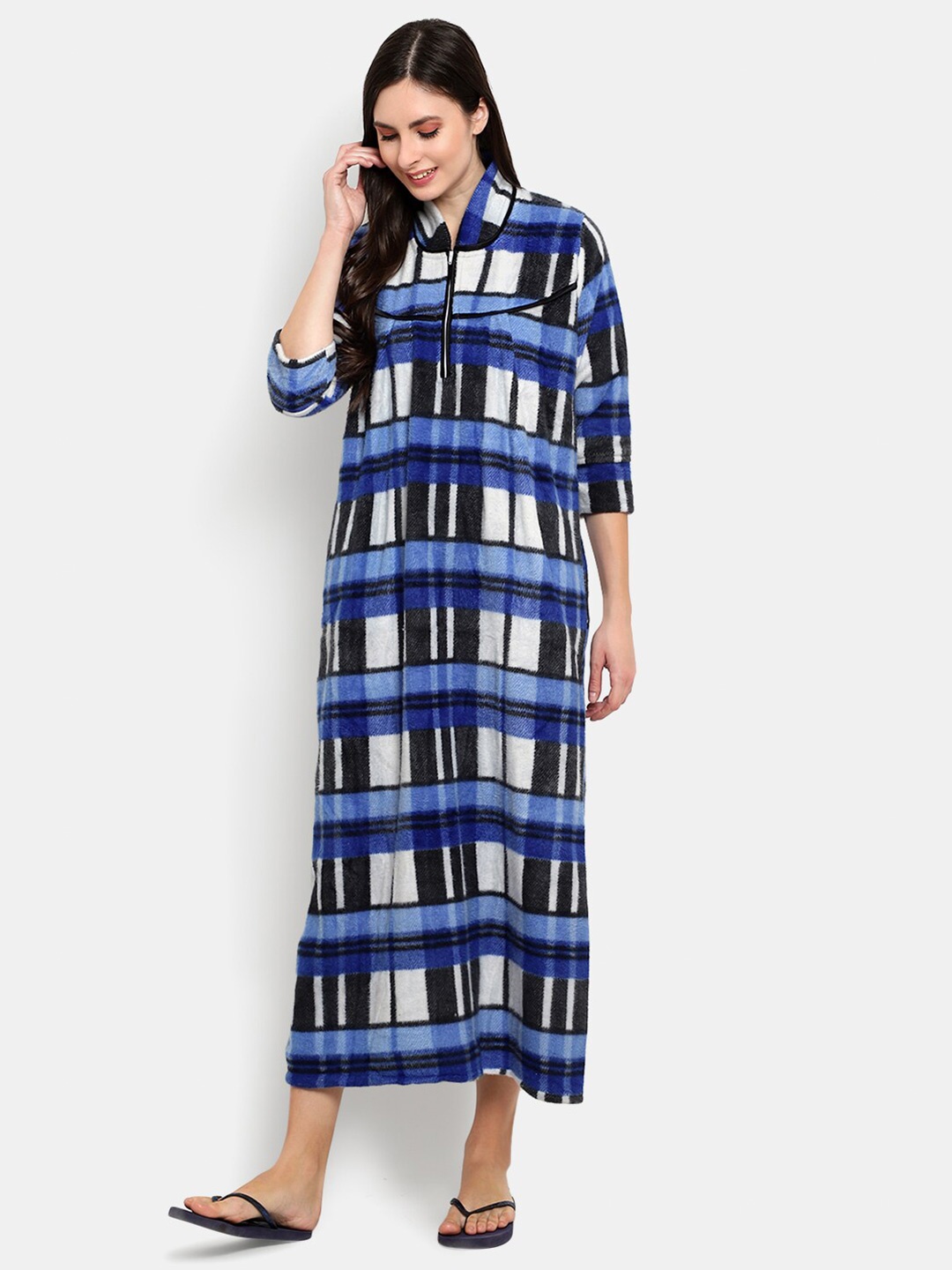 

CIERGE Women Blue Checked Maxi Nightdress