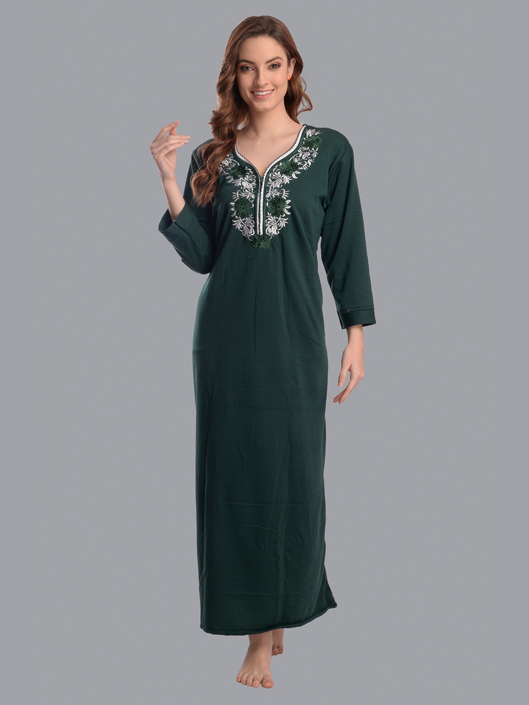 

CIERGE Green Printed Maxi Nightdress