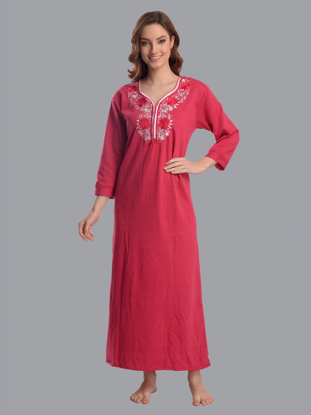 

CIERGE Women Pink Printed Maxi Nightdress